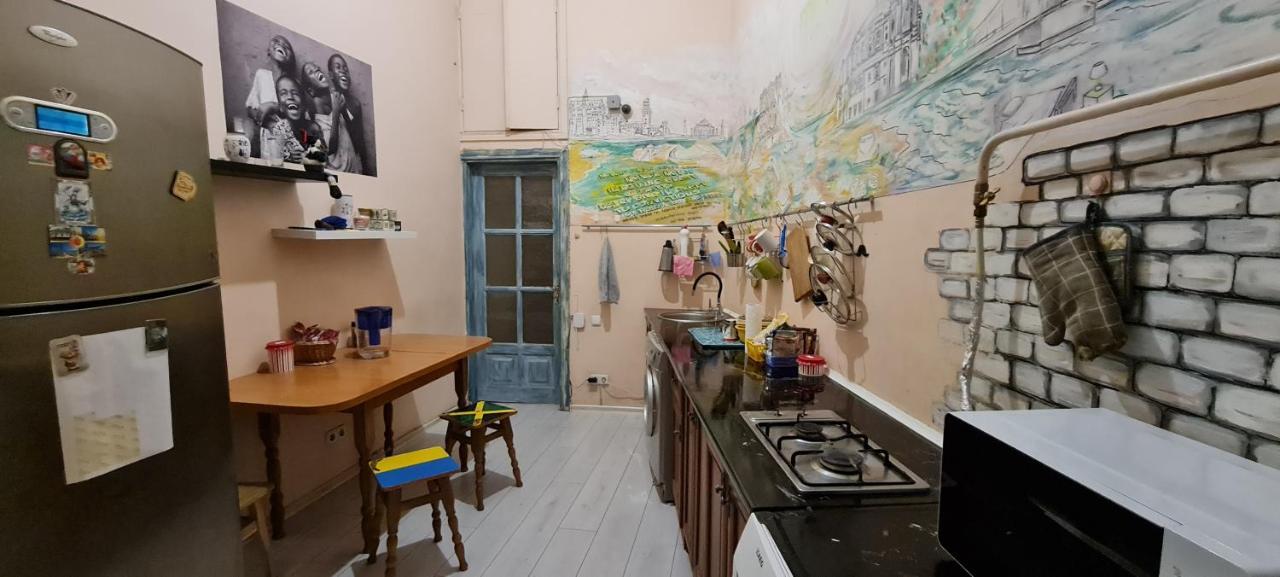 Dja Hostel Kyiv Exterior photo